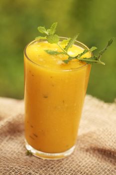 Dessert : Smoothie à la mangue