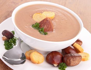 Entrée : Soupe aux marrons